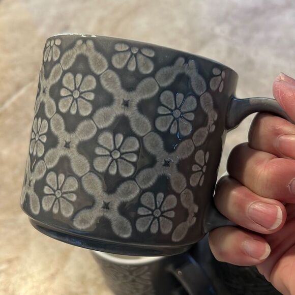 Gray Patterned Mugs - Picture 3 of 6